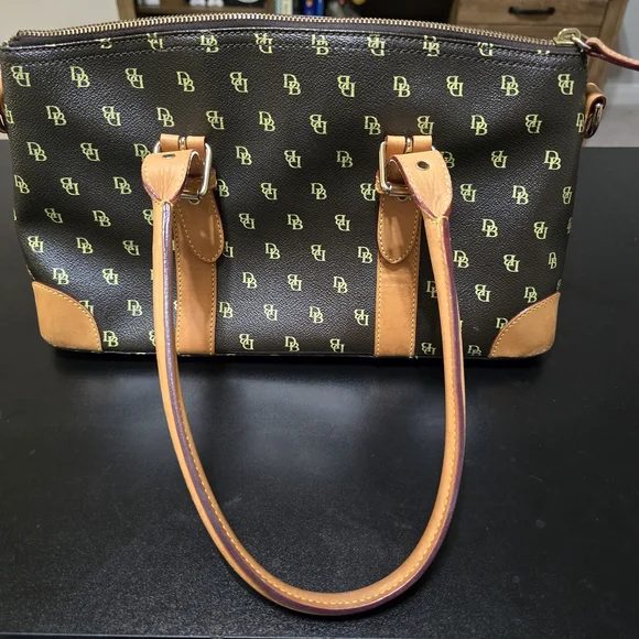 Dooney & Bourke Brown Monogram Shoulder Bag, Excellent Condition, No Long Handle - Picture 2 of 10